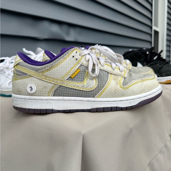 Nike Other - NIKE SB DUNK LOWS